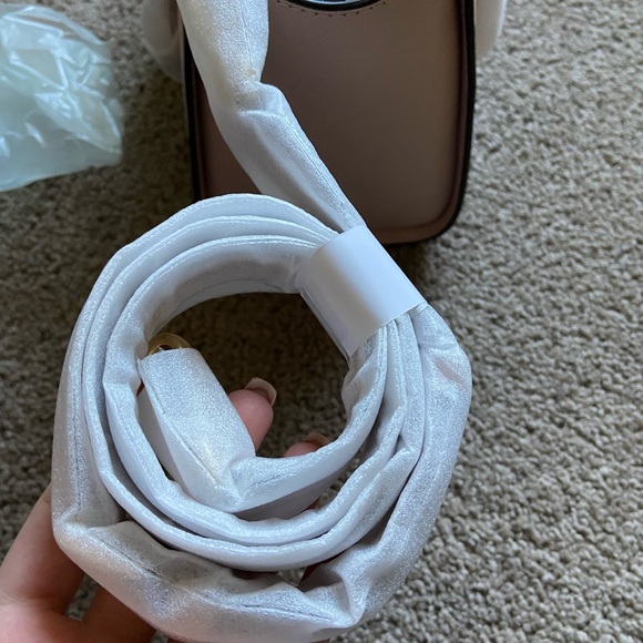 Michael Kors Selma Mini Purse - Picture 3 of 8